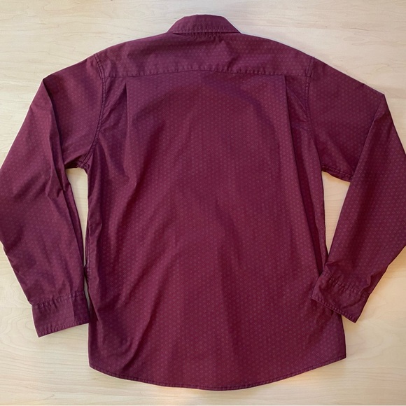 2-Wrangler Burgundy and Charcoal Button-Up Shirts - Picture 15 of 15